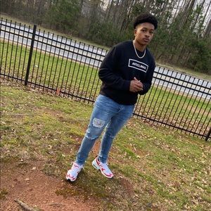 Meet your Posher, Xavier